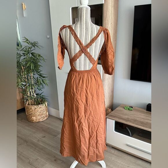 STRADIVARIUS | Camel | DRESS WITH CRISS-CROSS BACK - Picture 12 of 13